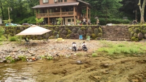 夏の川も貸し切り